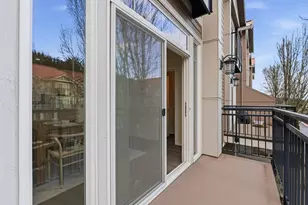 12701 SE 41st Pl, Bellevue, WA 98006 - Photo 26