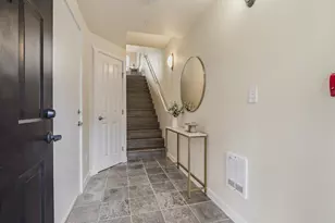 12701 SE 41st Pl, Bellevue, WA 98006 - Photo 4