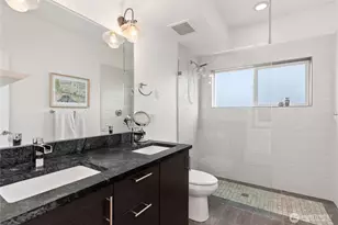 11017 Forest Ave S, Seattle, WA 98178 - Photo 34