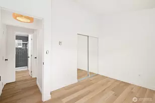 330 SE Clark St, Issaquah, WA 98027 - Photo 18
