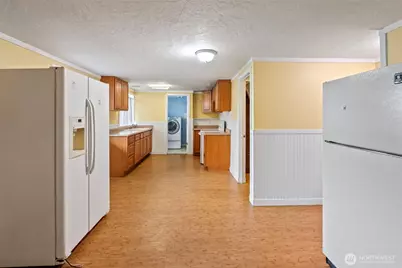 1723 Shorewood Drive, Bremerton, WA 98312 - Photo 20