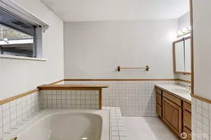 1723 Shorewood Dr, Bremerton, WA 98312 - Photo 12