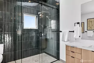 11738 23rd Ave NE, Seattle, WA 98125 - Photo 22