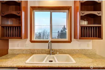 498 Bryant Hill Road, Woodland, WA 98674 - Photo 8