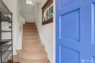 5525 Woodlawn Ave N, Seattle, WA 98103 - Photo 6