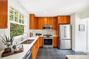 603 38th Ave, Seattle, WA 98122 - Photo 8