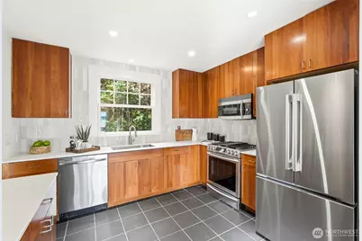 603 38th Avenue, Seattle, WA 98122 - Photo 10