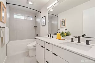 22532 70th Pl W, Mountlake Terrace, WA 98043 - Photo 24