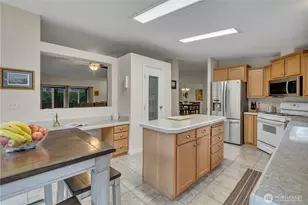 24319 68th St E, Buckley, WA 98321 - Photo 16