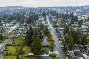 10731 18th Ave SW, Seattle, WA 98146 - Photo 12