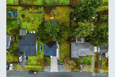 10731 18th Avenue SW, Seattle, WA 98146 - Photo 14