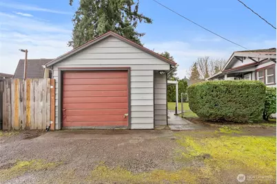 421 2nd Street NW, Puyallup, WA 98371 - Photo 22