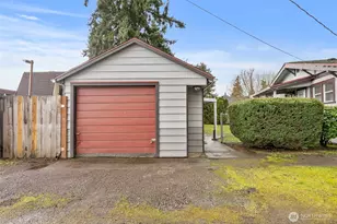 421 2nd St NW, Puyallup, WA 98371 - Photo 22