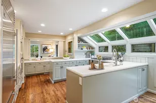 4812 NE 42nd St, Seattle, WA 98105 - Photo 8