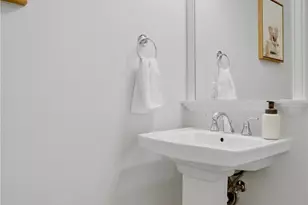 18615 46th Ave SE, Bothell, WA 98012 - Photo 8