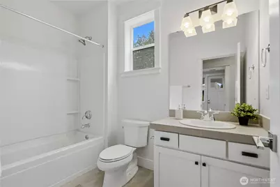 18615 46th Avenue SE, Bothell, WA 98012 - Photo 4