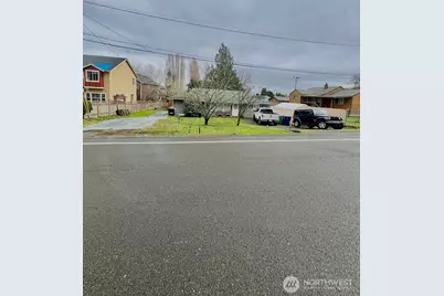 13348 32nd Avenue S, Tukwila, WA 98168 - Photo 2