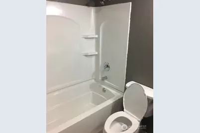 13348 32nd Avenue S, Tukwila, WA 98168 - Photo 10