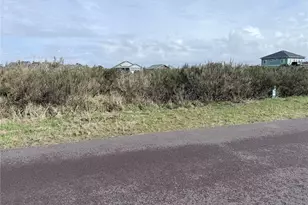 458 W Wind St, Ocean Shores, WA 98569 - Photo 1