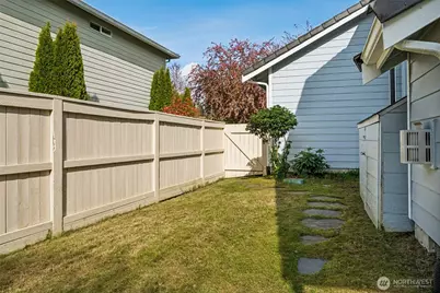 4209 Campus Green Drive NE, Lacey, WA 98516 - Photo 18