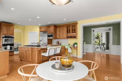 5899 153rd Avenue SE, Bellevue, WA 98006 - Photo 12