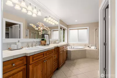 5899 153rd Avenue SE, Bellevue, WA 98006 - Photo 22