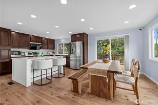 10317 NE 123rd Pl, Kirkland, WA 98034 - Photo 14