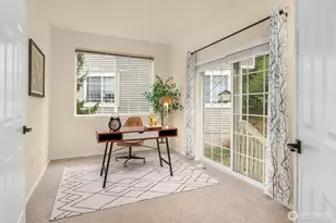 18646 NE 57th Way, Redmond, WA 98052 - Photo 16