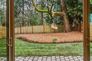 11251 108th Ave NE, Kirkland, WA 98033 - Photo 8