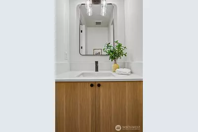 11251 108th Avenue NE, Kirkland, WA 98033 - Photo 16