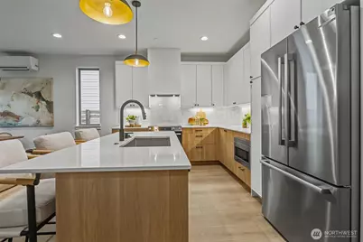 11251 108th Avenue NE, Kirkland, WA 98033 - Photo 14