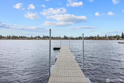 11305 W Ibberson Drive, Everett, WA 98208 - Photo 1