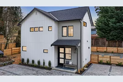9513 132nd Avenue NE, Kirkland, WA 98033 - Photo 1
