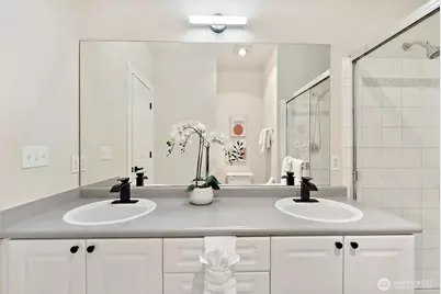 16125 Juanita-Woodinville Way NE #1106, Bothell, WA 98011 - Photo 28