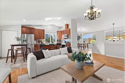 2431 110th Dr SE, Lake Stevens, WA 98258 - Photo 4