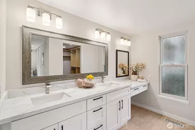 1220 80th Place NE, Medina, WA 98039 - Photo 28