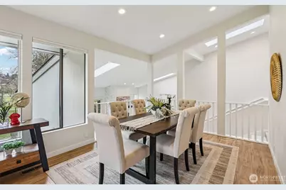 1220 80th Place NE, Medina, WA 98039 - Photo 14