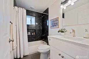 309 W Cole St, Kent, WA 98032 - Photo 4