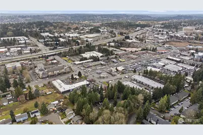 12515 NE 116th Street #B11, Kirkland, WA 98034 - Photo 30