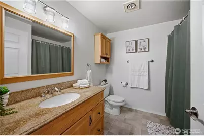 12515 NE 116th Street #B11, Kirkland, WA 98034 - Photo 16