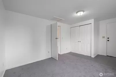 24109 57th Place W, Lake Forest Park, WA 98043 - Photo 16