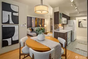 2100 3rd Ave, Seattle, WA 98121 - Photo 20