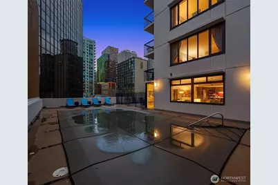 2100 3rd Avenue #1703, Seattle, WA 98121 - Photo 32