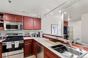 505 E Denny Way, Seattle, WA 98122 - Photo 10