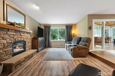 21917 NE 28th Street, Camas, WA 98607 - Photo 12