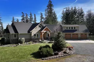 3858 Resort Rd, Greenbank, WA 98253 - Photo 4