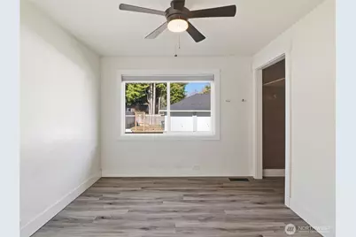 2016 Dickinson Avenue NW, Olympia, WA 98502 - Photo 18