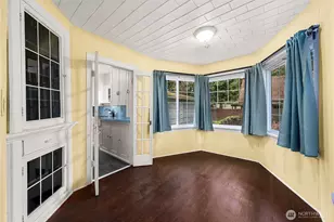 12027 10th Ave S, Seattle, WA 98168 - Photo 8