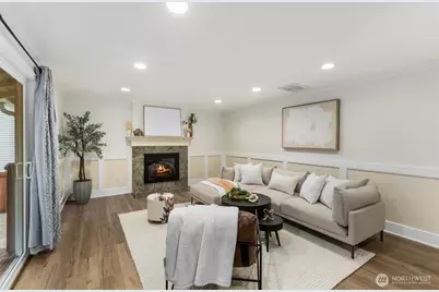 18505 NE 26th Street, Redmond, WA 98052 - Photo 18