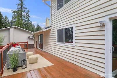 18505 NE 26th Street, Redmond, WA 98052 - Photo 32